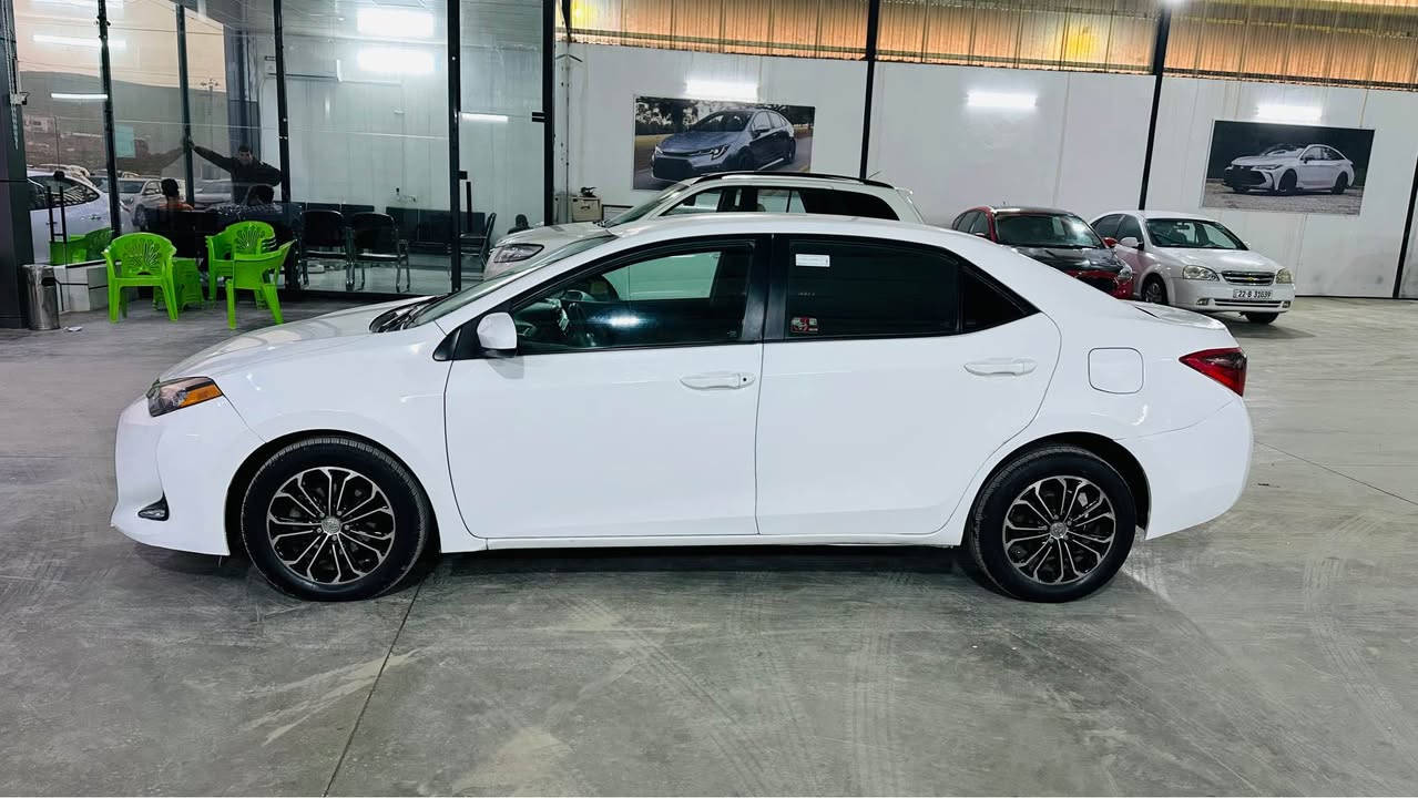 تويوتا كورلا 2017 امريكي مواصفات L كير محرك شةرت مامفتوح ماشي79 meL حجر كزوز رادار شةرت رقم سنوية جديد تحويل وكالة شةرت صبغ 1 جاملغ ورا صبغ بجم كبس ايرباك شةرت سعر 135💰ورقة مجال رقم ☎️***********📞 دهوك, العراق
