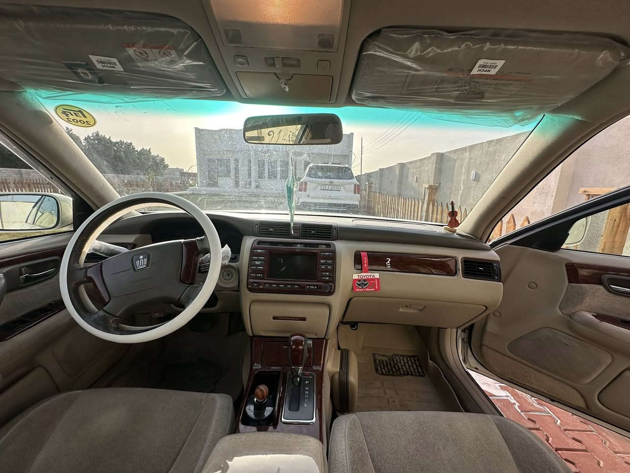 للبيع كراون 2002 رقم بصرة كفالة عامة فقط گصة قمارة
مواصفات دگمتين بردة خلفية محرك D4 الصغير 
السعر 128 قفل 
للاستفسار ***********
