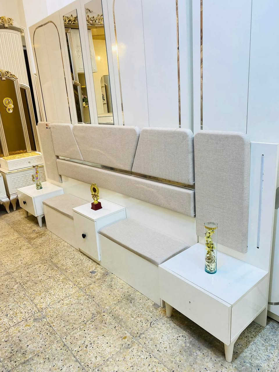 9️⃣قطع 

نضافه فول 💯💯
اناره شغاله 💡
كنتور اضافي بابين 
برغي وجوي حديد 
شازلون مخزن
سعرها //850 
توصيل وشد داخل بغداد مجاناً✅✅


**إذا كنت صاحب هذا الإعلان وتريد حذفه لأي سبب، رجاءا أرسل رسالة إلى الدعم الفني**