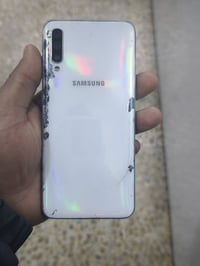 سامسونج A٥٠ • ذاكرة ١٢٨ • شاشة مكسورة