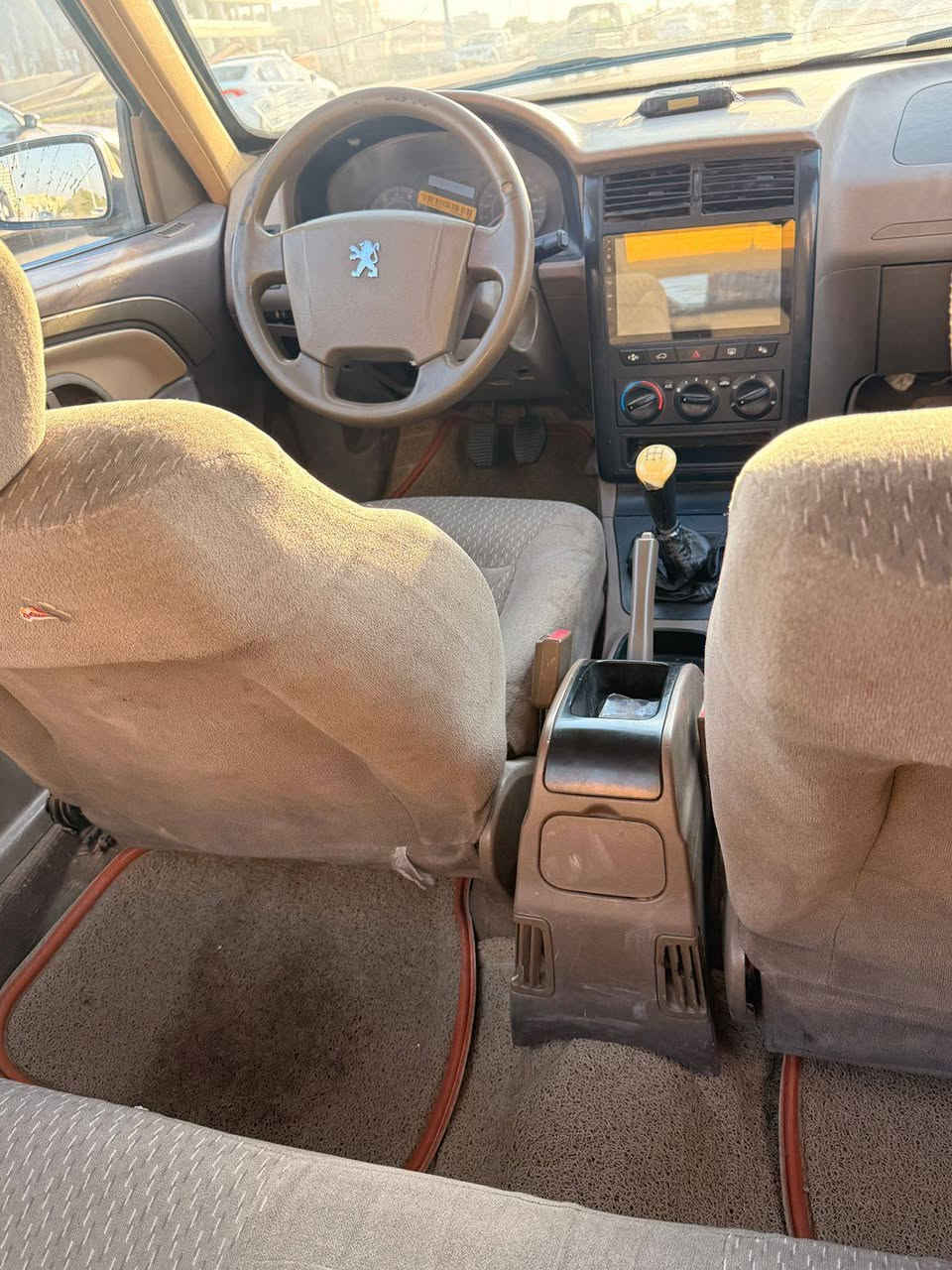 بيجو 405 كفاله 2016 سياره جاهزه مكينه وصينيه وعينه كله جديد مكان بصره سنويه ٢٨ راعيها بلبصره تحويل سعر ٤٢ وبيها مجال مكانها بصره لقبله *********** / ***********
