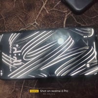 ايفون ١١ برو ماكس • الذاكره ٦٤ • فيس ايدي عاطل