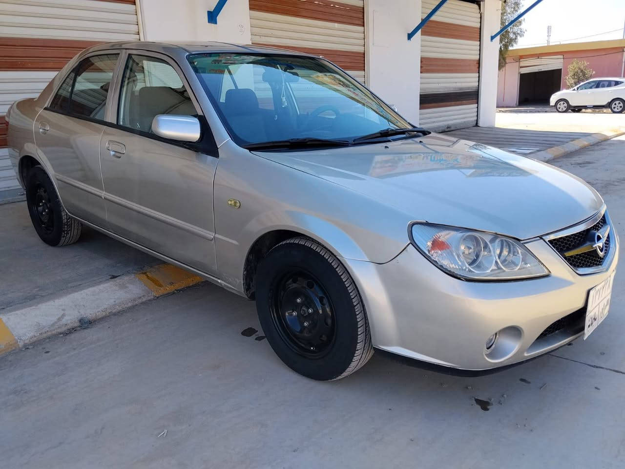 مازدا فامیلی نمونەو جوان 
مۆدیل 2010 گیڕ ئۆتماتیک 
تبرید ساردوو گەرم بە شەرت 
4 جام کارەبا ئاوینە کارەبا 
4 تایە تازە ناو غورفەی لە دەرەوە جوانتر 
گیر مکینە بە شەرت 
بۆیاغ عامە لە سەر کالبونە  بی معجون 
سەنەوی تا 2027 تازەیە بەس لەوحە کۆنە 
ناونیشان کەرکوک
سعر 68 مجال 
ژ.م  ***********
ژ.م  ***********
