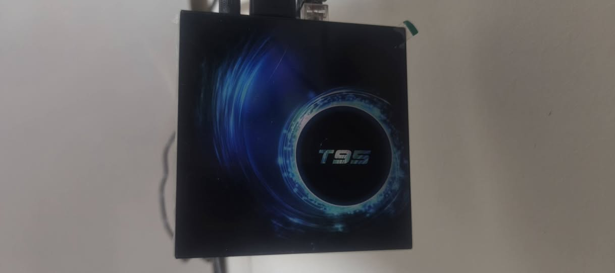 جهاز تفي بوكس ذاكره 64 جهاز يحول الشاشات إلى نظام أندرويد 14  يفتح أكثر من 1000قناه ويدعم جميع برامج 
فقط يحتاج نت حتى لو كان ظعيف يفتح جميع مباريات مجانا 
و فلام ومسلسلات السعر 35الف مراسلة خاص أو وتساب *********** .... مكان الجمعيات (ميسان
