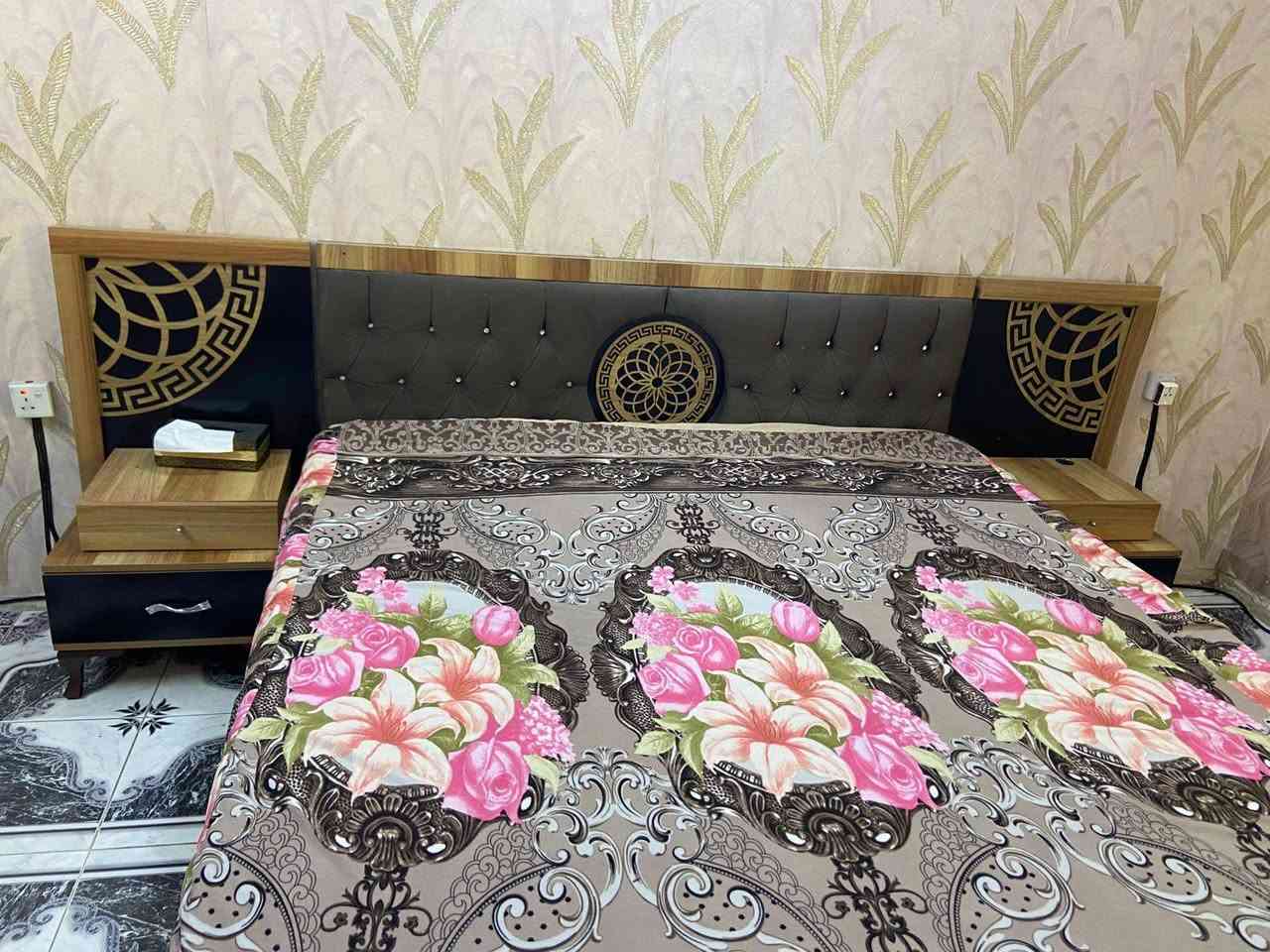 غرفه 5قطع للبيع السجه تعلگ والمجر يراد تعديل نضيفه بيها صوميه ودوشك السعر225بيها مجال المكان السيديه


**إذا كنت صاحب هذا الإعلان وتريد حذفه لأي سبب، رجاءا أرسل رسالة إلى الدعم الفني**