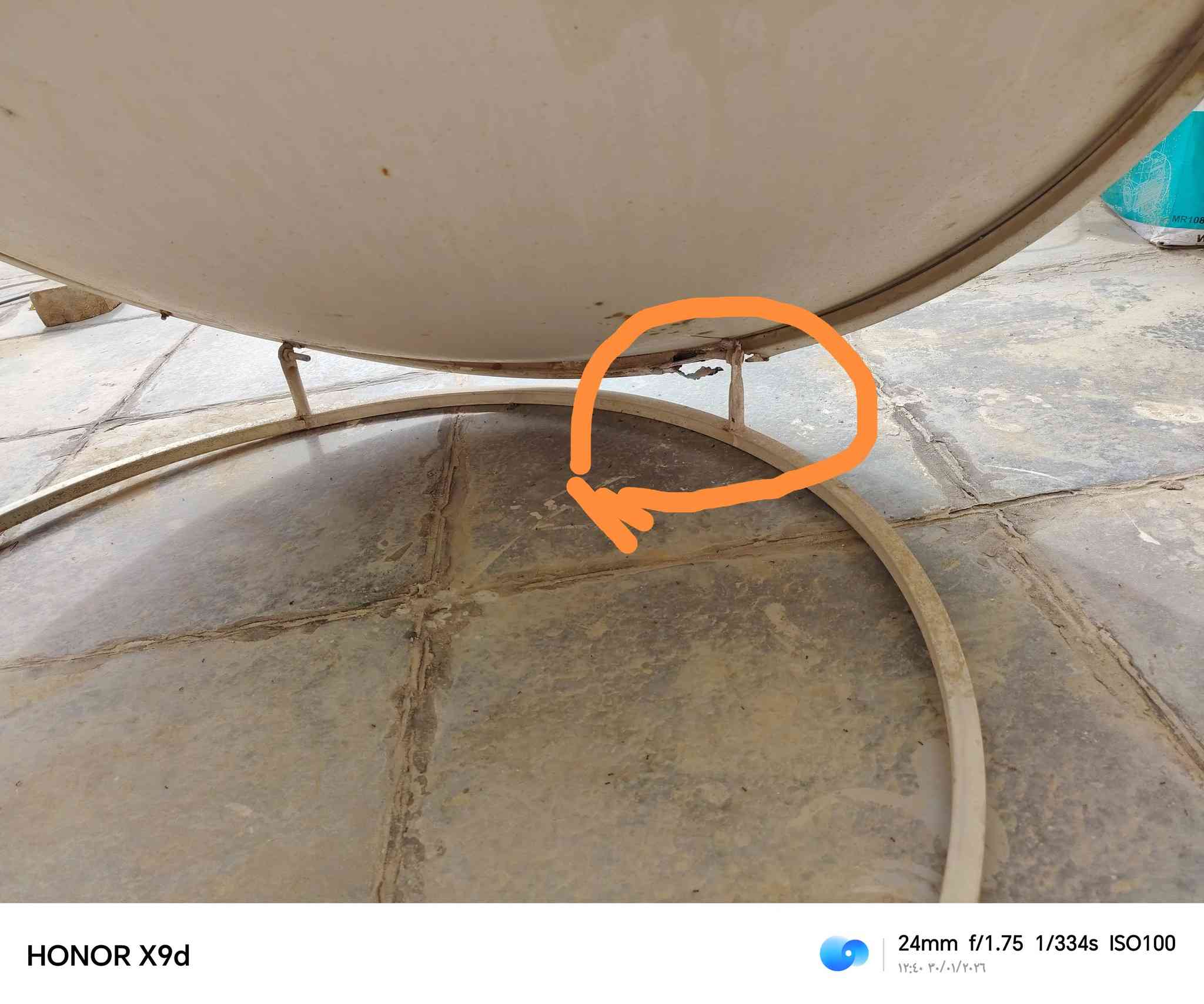 سلام عليكم هذا الصحن حجم 120 سم  نضيف، بس شغله الأولى، المسطره الي خلف صحن مشلوعه،تكدر تخلي مكانه مسطره حجم 80 سم، هم ترهم،  وشغله ثانيه  هاي الي جوء صحن طاكه  يرادله لحيم //  ناصريه /  حي الرافدين
رقم الهاتف  ***********   السعر 30  ألف
