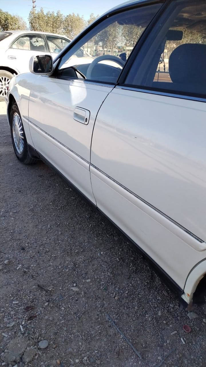 السلام عليكم مارك الفينيه للبيع السياره جديده رقم انكليزي باسمي شخصيآ السياره مكفوله كفاله عامه فقط مصبوغه قماره وجاملغات مكفوله من الضربه حداده تخم تاير مكينه وكير توني بدلتهن بالكارتون فيفيتي 2500 مكاني البصره قضاء المدينه ‏‪***********‬‏ السعر 70 وبيها مجال البصرة, العراق
