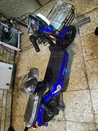 دراجه شحن للبيع استخدام قليل للأستفسار هذا الرقم بي واتساب ٠٧٧٨٣٣٢٤٩٢٦