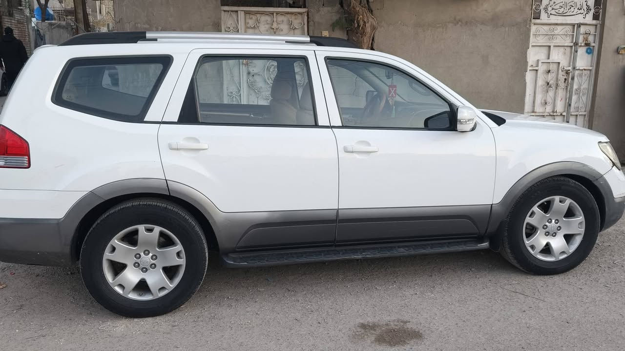 سيارة مهافي للبيع موديل 2010 خليجية شركة العامة
مواصفات عادية فور ويل
 بغداد مدينة الصدر
للاستفسار على الرقم ***********
