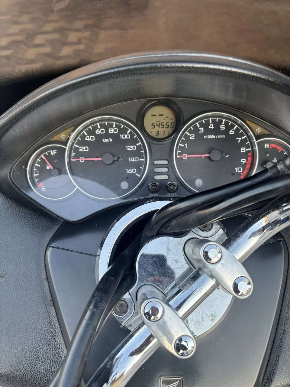 سلام عليكم فورزه 0 8 دراجه عميه بلاديه بدون كير يعني وتماتيك بلادي شلعه معدل فول ليت عالي ناصي حساس ستان فول ومكفول سعرهي 1250 بيهي مجال مكاني ديالى قرب مطعم سامان السياحي اي ستفسار اتصل ودلل وذا جاي من بغداد وري لحسنيه مال راشديه ***********
