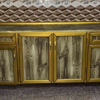 للبيع السعرة 300 الف وبي مجال  تواصل مع الرقم  07832922178