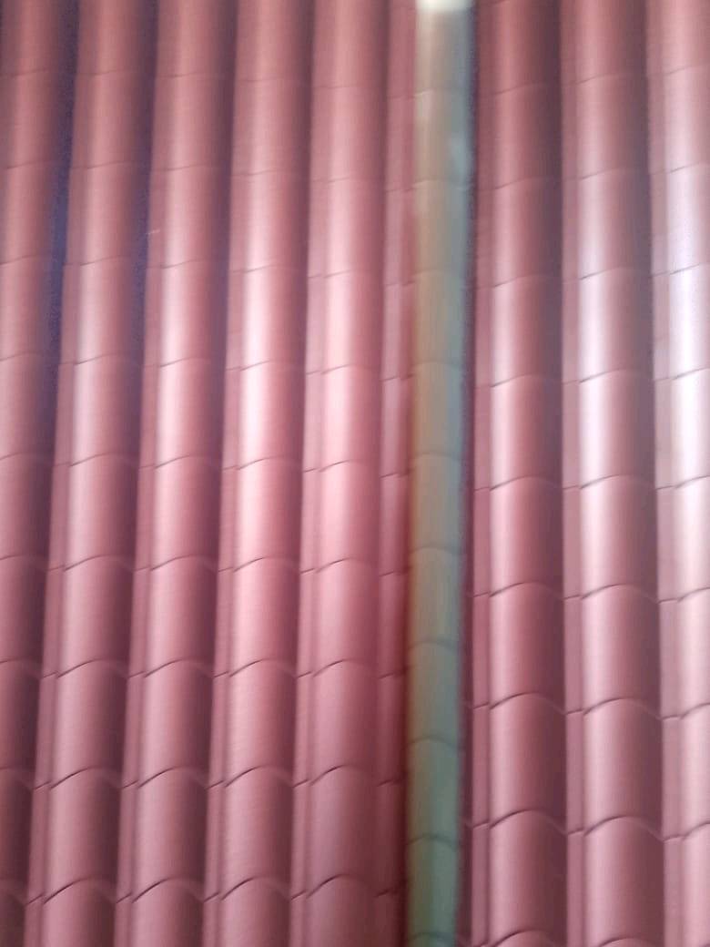 أعرض للبيع شيتات سقف معدنية بألوان متعددة ومصنوعة من مواد عالية الجودة. الشيتات متوفرة بتصاميم حديثة ومتنوعة لتناسب جميع الأذواق، وتعتبر اختيار مثالي لكل من يقوم بتجديد المنزل أو إنشاء بناء جديد.