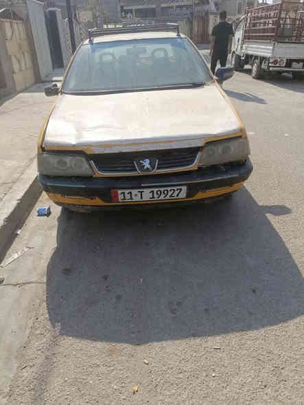 بيجو روى 2009 بسمي 
كير محرك خير من الله 
مكانها بغداد 
رقم بغداد نكليزي
سعرها 16
رقم ***********
