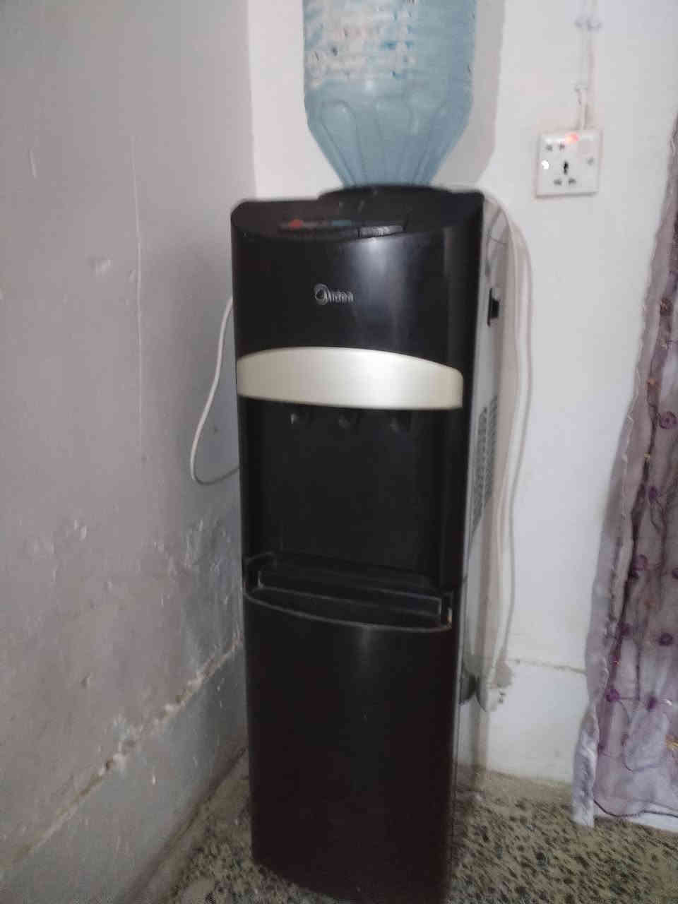 للبيع***********
