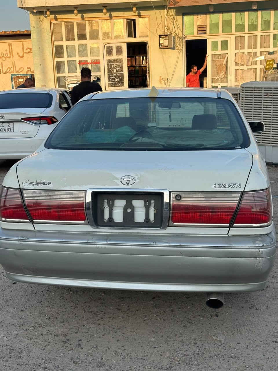 سيارة الملكة للبيع
موديل 2003
تبريد فول 
نظافة فول 
قرار 48
الرمادي زنگوره

السعر خاص 
او الاتصال على الرقم ‏‪***********‬‏
