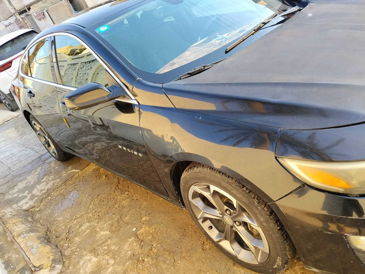 سلام عليكم ماليبو للبيع موديل 20 مواصفات LT  رقم بغداد باسمي بيها 3قطع صبغ رايدها  ب110 وبيها مجال  ***********  واتساب مكاني بغداد
