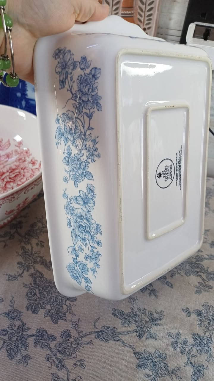 تشكيلة اسباني مورد كله فكتوري يجننن قمة بالجمال 
البايركسات عدد ٢ قياس ٣٠ سم 
القطعة ب٩٠٠٠ 
المعجانة حجم كبير وتستعمل ايضا مثرد مال عزايم وباجة تشيل ب٤ كيلوات طحين ب١٠ الاف فقطط
٢ مثارد لون الكاكاو تموت 😍 سعر القطعة ب٢٠٠٠ فقطط

توصيل كل العراق ب٤٠٠٠

#لك_سيدتي_الانيقة


**إذا كنت صاحب هذا الإعلان وتريد حذفه لأي سبب، رجاءا أرسل رسالة إلى الدعم الفني**