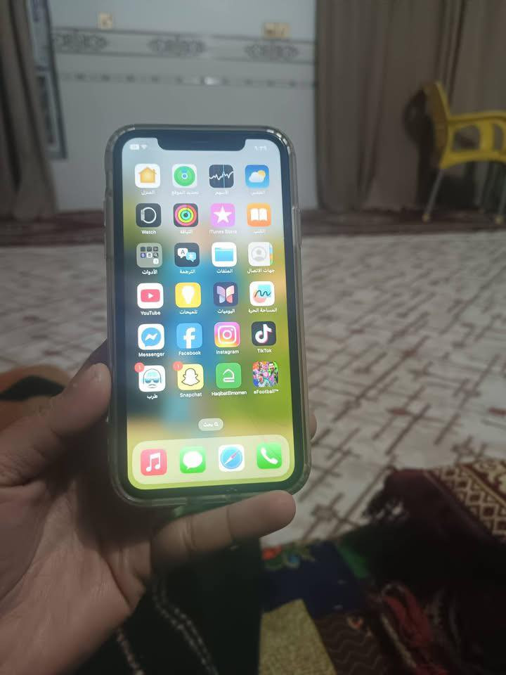 آيفون 11 عادي مبدل بطارية 75
فيس إيدي شغال كلشي ممبدل عدة بطاريه 
ذ 64 
بغداد حي النصر ***********
175الف
