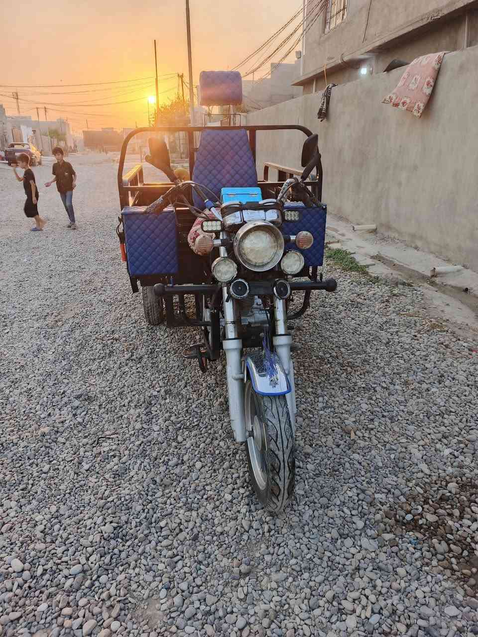 ستوته 2020مليون وستميه وخمسين الشراي لا يكسر بيها  شاخوان ***********
