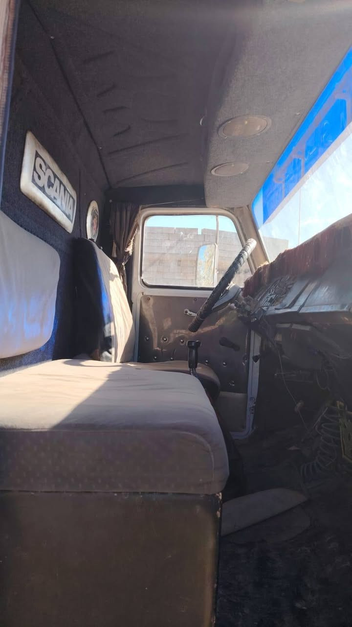 السلام عليكم
للبيع اسكانيه 111
موديل 80
رقم نينوى بسمي شرط التحويل
محرك عادي
بدي وحداديه نضيفه
للاستفسار ***********
ملاحظه مكلف بنشر
