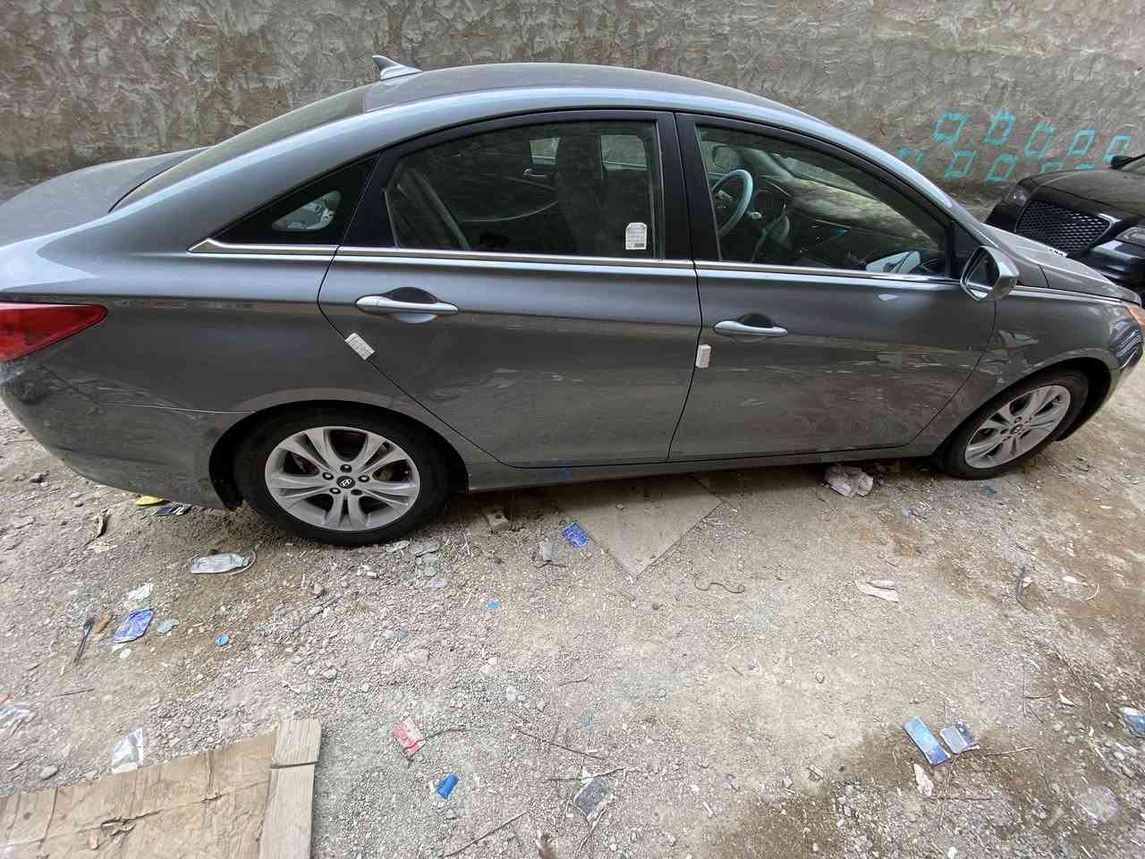 سوناتا 2012 بغداد باسمي 

كفاله حتى الدعاميات 
نص فول تدفئة كشنات كروس سرعه تحكمات ستيرن جهتين شاشه كامره خلفيه تدفئه تبريد بجم زنون
بغداد البياع
*********** 
مامتواجد خاص
