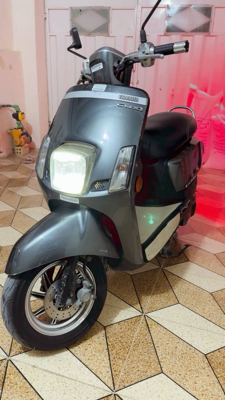 سلام عليكم دراجه بوليس مصطره موديل 2011 دراجه صارله اسبوع من نزلته من الرنبه دراجه بيها تزويد خارجي وياله ودبلات ويدات وقبغ عنبار وقبغ فلاوين ولايتات زنون واشاير لدات وارضيه تفصال كشن جلد دهن امزايل دراجه مكفوله كفاله عامه دراجه ختم واحد كله ويه المكينه سعر خاص مكانه ديالى بعقوبه للستفسار على الرقم *********** او مراسله الصفحه
