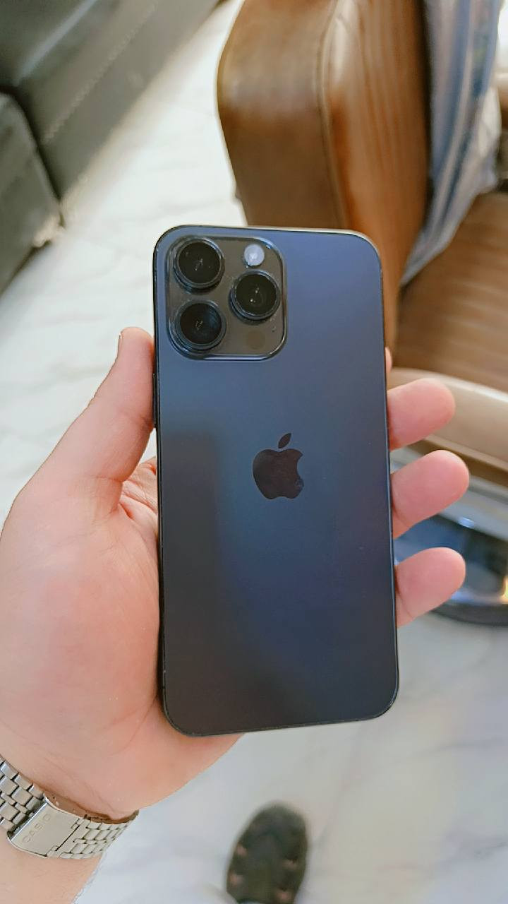 السلام عليكم
١٥برو ماكس ٢٥٦ شرق اوسط
لون أسود مبدل شاشه فقط
بطاريه اصلي ٩٠٪
٨٥٠وببي مجال 
***********
حله / حي الطياره
