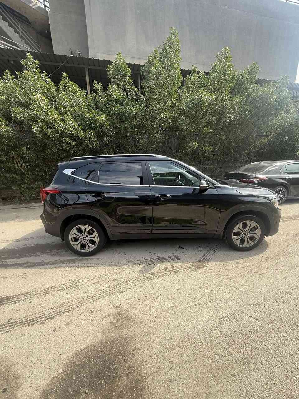 سلتوس 2024دخول جديد بدون رقم منفيس بسمي مبدله دعاميه تترقم بغداد
فول مواصفات بصمه وفتحه 
رادار امامي وخلفي وجانبي 
ويلكب اشاير بلمري 
تدفىه كشنات وستيرن 
فور ويل شاشه متصل
اناره امامي وخلفي LED
تبريد منفصل وتبريد خلفي
محرك 2000دوش
السعر 156بيها مجال
الاتصال ***********
بغداد كراده
