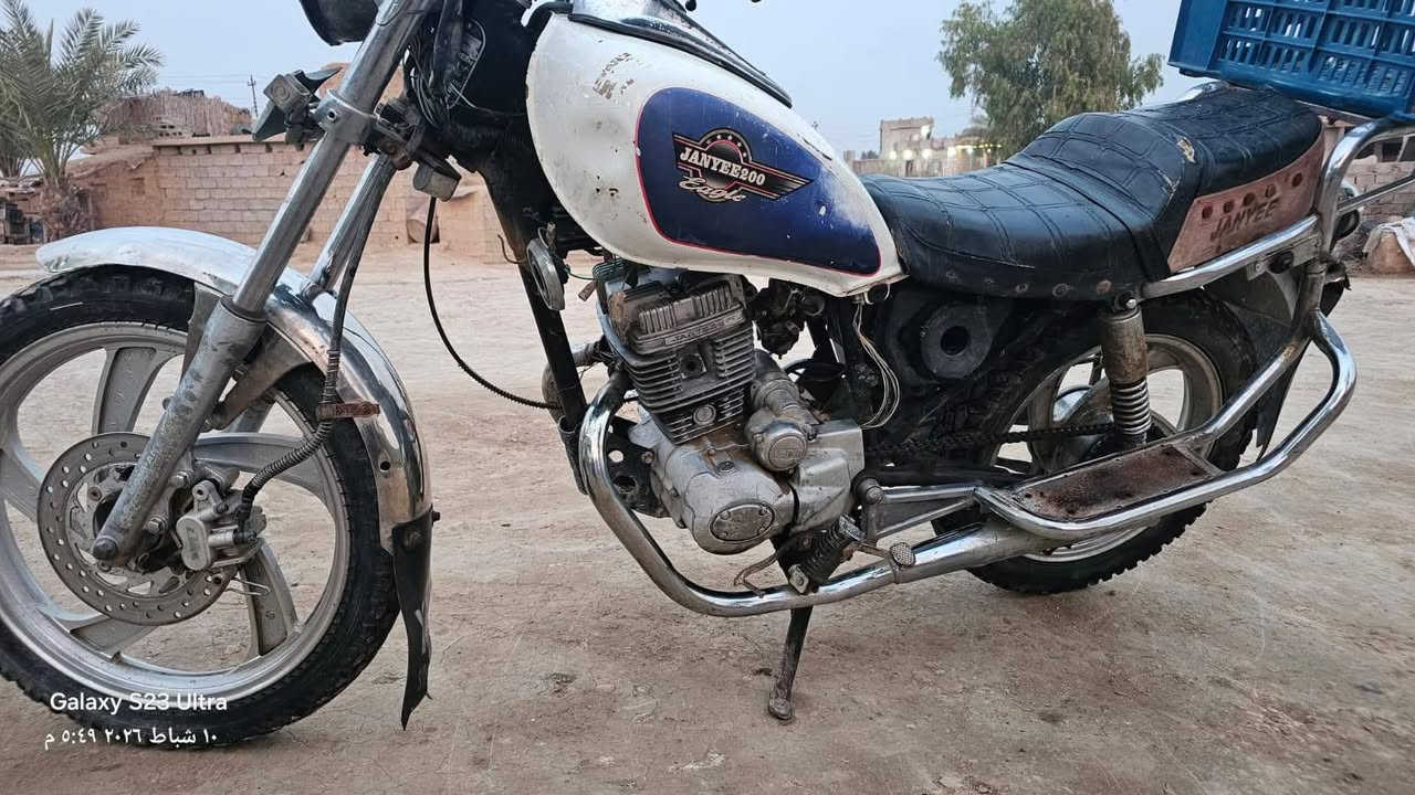 السلام عليكم
موطور جني بلكين موديل 14 نظيف نص هندر وسلف هم شغال كهربائيات السعر 280 وبي مجال 
***********
