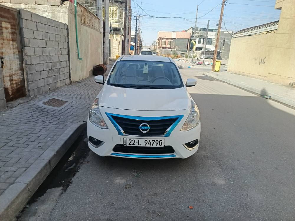 نيسان صني مصري مديل ٢٥ ماشيه ٢٢ فقط سياره جديده بيه هاي الطخه فقط سعر ١٢٠ رقمي *********** البصرة, العراق
