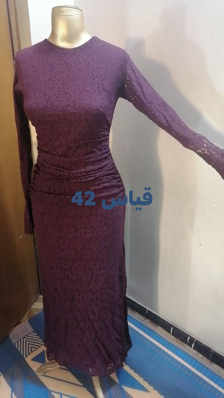قياس 40 و 42 
قفل القطعه 25 لبسه وحده ربي شاهد


**إذا كنت صاحب هذا الإعلان وتريد حذفه لأي سبب، رجاءا أرسل رسالة إلى الدعم الفني**