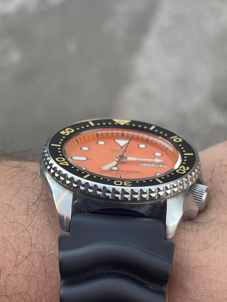 سيكو بحري لون مميز 

موديل متوقف انتاجه 

قطر 42 

بزل دوار 

بحري 200 متر 

قفل بحري 

السعر 325 الف 

بغداد ومتوفر توصيل 

***********
