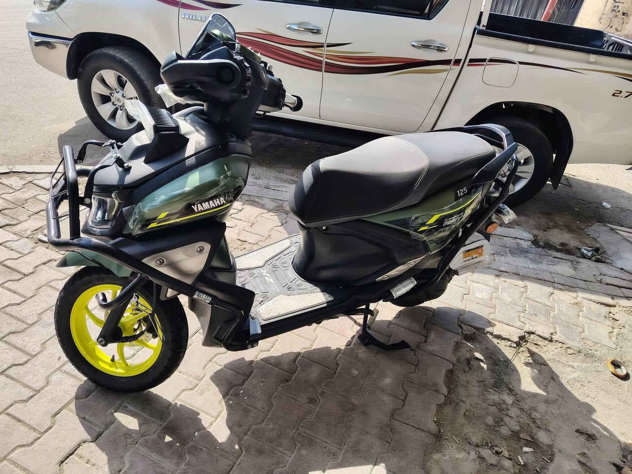 24 كلك كلك نضافه شوفت عينك كامله دراجه ماشيه 6 لاف السعر مليونين و150 ***********
