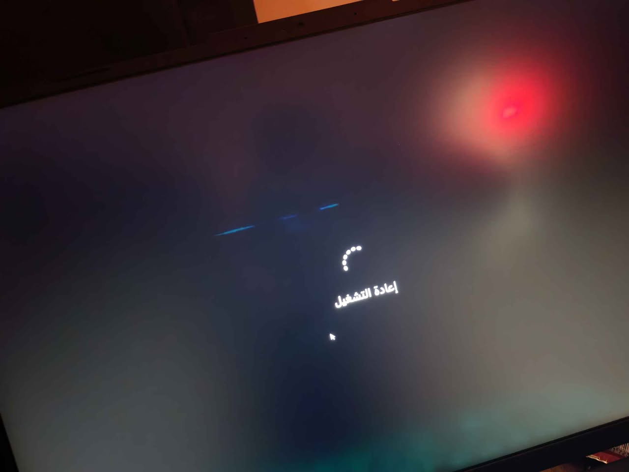 🔥 للبيع: ASUS TUF Gaming F16 🔥
لابتوب قيمنق بحالة ممتازة، استخدام خفيف جداً، ومثالي لمحبي الألعاب والمستخدمين المحترفين
✅ نسبة النظافة:
• الهيكل الخارجي: 99%
• البطارية: 93%
⚙️ المواصفات:
• المعالج: Intel Core 5 210H
• كارت الشاشة: RTX 4050 — 6GB
• الرام: 16GB  ddr5 5200mhz 8x8
• التخزين: SSD 512GB
• الشاشة: 16 إنش — 165Hz
أداء قوي يشغّل أحدث الألعاب وبرامج العمل الثقيلة بسلاسة، مع نظام تبريد فعّال يحافظ على حرارة ممتازة حتى تحت الضغط.
💻 جاهز للاستخدام فوراً:
• ويندوز أصلي 11 مفعّل
• كافة التعاريف والبرامج منصّبة ✓
• لا يحتاج أي إعدادات إضافية — افتحه واستخدمه مباشرة
🎁 الملحقات المرفقة:
• شاحن أصلي
• حقيبة ASUS أصلية
• Mouse Pad
لا يوجد كارتون 📦 
• ماوس وكيبورد redThunder وايرلس ضوئي
⚠️ ملاحظة بالأمانة: يوجد أثر ضوئي صغير جداً (أقل من 4 سم) يظهر فقط باللون الأسود في الشاشة، ولا يؤثر إطلاقاً على الاستخدام أو تجربة اللعب — موضح بالصورة لمن يريد التأكد بنفسه.
🛡️ ضمانات الجهاز:
 لا فتح ❌ | لا تصليح ❌
جهاز نظيف، موثوق، وبسعر مناسب لمواصفاته —
السعر مليون و 200 ومجال بسيط.
بغداد - الدورة ابو دشير
واتساب ***********
اتصال *********** بغداد, العراق
