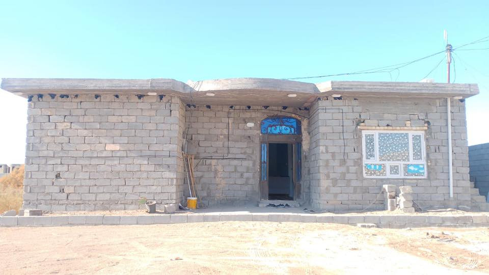 اعيد النشر بسبب الوعود الكاذبه نصف دونم طابو زراعي للبيع مبني بي بيت ارضيه صبه
المكان النساف  البو علوان  اقرب نقطه داله جامع المدينه المنوره السعر67 وقابل للتفاوض
للاستفسار خاص او ع الرقم

 ***********
