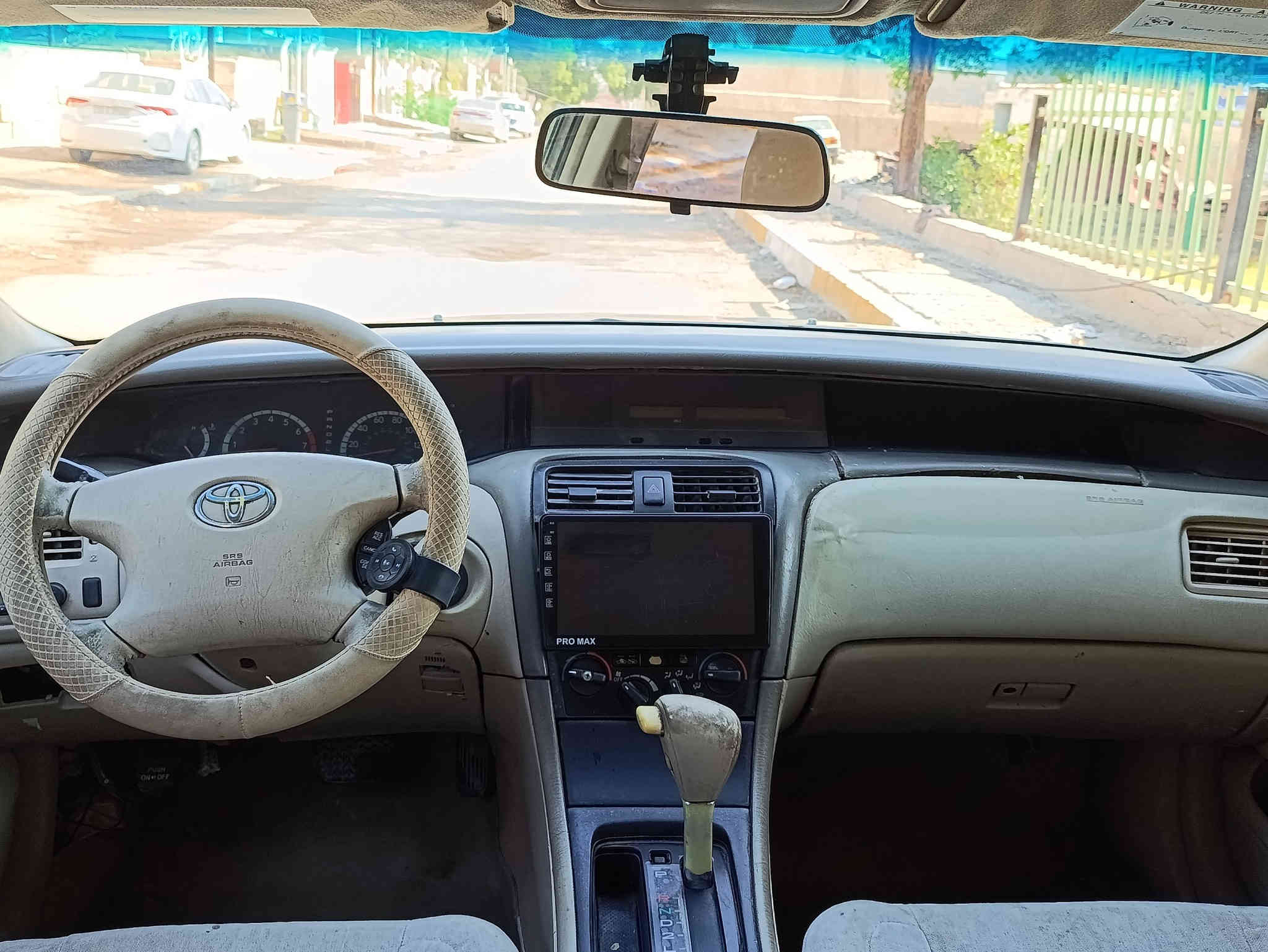 السلام عليكم عندي افلون موديل 2000 رقم بغداد محرك 6 سلندر بي صوت خفيف
حادثها جاملغ خلفي ومصبوغة عام صدرها نص عمر السيارة يرادلها شوية ترتيب مكانها بغداد سعرها 48 وبيها مجال *********** 
***********
