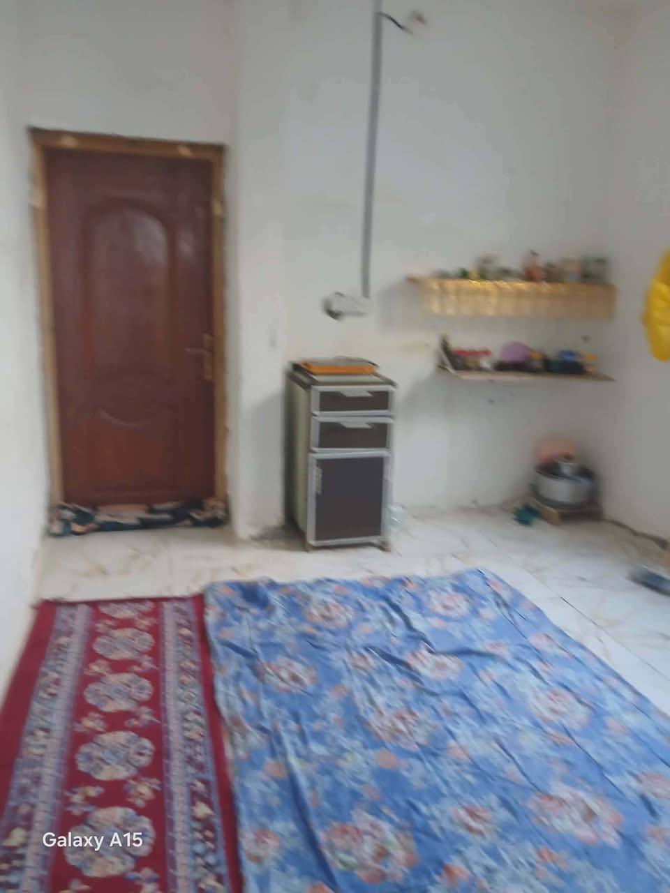 بيت زراعي خلف الجامعة مساحة100متر اقرار محكمة وسند25
يحتوي علي غرفة صالة مطبخ صحيات وطارمة
الموقع خلف جامعة المثني على شارع التبليط مباشرتاَ كافة الخدمات متوفرة السعر 21 مليون وبي مجال


**إذا كنت صاحب هذا الإعلان وتريد حذفه لأي سبب، رجاءا أرسل رسالة إلى الدعم الفني**