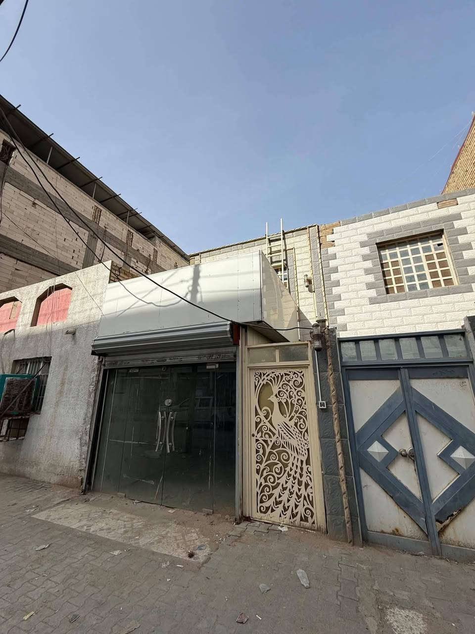 ‏‎‏عقار للبيع  في النجف الاشرف
حي الاسكان
مساحه الدار  ٨١ م 
شارع ١٥
قرب الشراع

‏‎  للاستفسار مراجعة مكتب العطاء للوساطه العقاريه في حي الجامعه شارع ابو حكمت مجاور باقر مول 
او الاتصال 
‏‎*********** (يتوفر واتساب)
