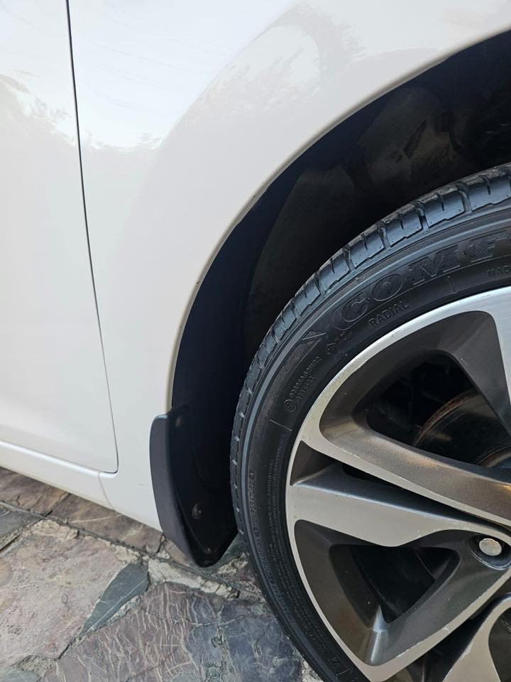 النترا ٢٠١٤
خليجي GLS
 اخت الزيرو ماشيه 45 الف فول مواصفات
بوضع الشركه او الوكاله
مكفوله كفاله عامه
ماعدئ شبر بالدوسه
كير ومحرك وحداديه على وضع الشركه فتحة سقف
مري شفط محرك ١٨٠٠
من الشركه عدنا الاسبير منازل 
مكانها بغداد منصور
السعر 100$ محتاجة الله شاهد  الستفسار هاذ الرقم  ***********
