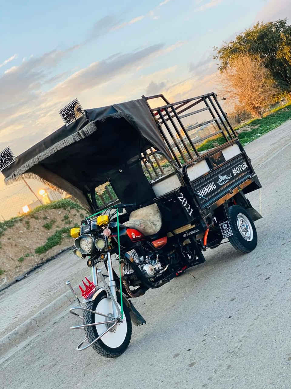 سلام عليكم                    ستوته موديل 2021.             ستوته حلو كاعد         محرك 25صفررررر               شرط  الركبه   
اتصال ***********
***********
