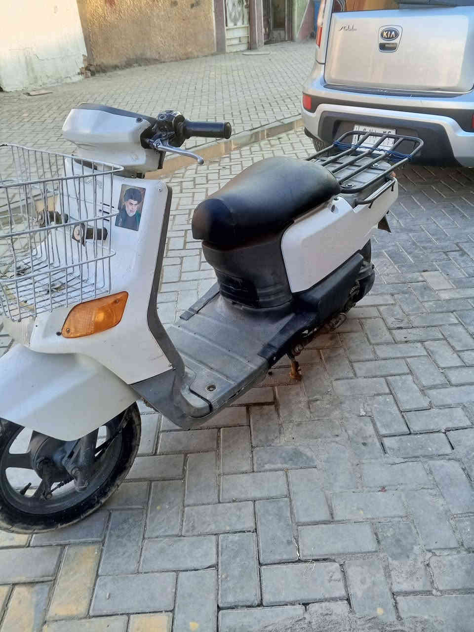 السلام عليكم دراجه بيكم للبيع دراجه متروكه صار لها فتره ابيع كوم حديد السعر 200 العنوان منطقه جميله خلف زامل ابو الطاطلي‏‪***********‬‏
