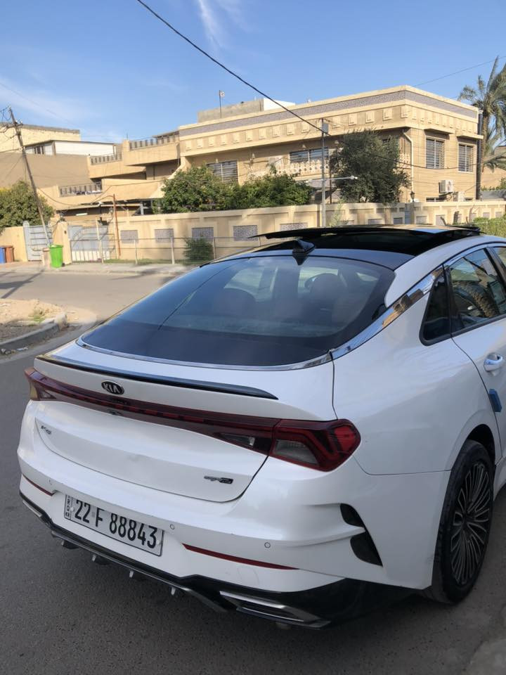 السلام عليكم  للبيع k5 gt line 2021
فول مواصفات ميحتاج اذكرهن   
محرك 1600 تيربو ✈️  
ماشيه 68000km
 حادث السياره بجم 3 قطع الاماميه وباب  وبيها دواخل ب الشاصي والغد
ومبدل مكينه جديده قبل شهر 
رقم اربيل  تحويل مباشر 
السياره خير من الله ونصبتها تخبل 
السعر ((135)) وبيها مجال بسيط 
مكان السياره بغداد حي الخضراء 
للاستفسار ***********
