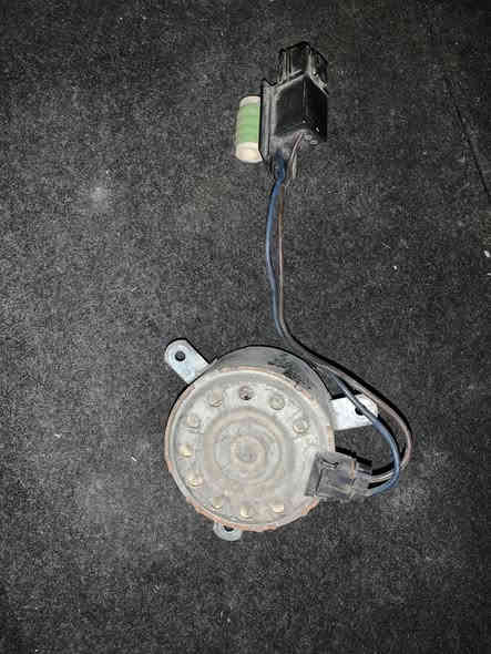 مطور مروح جارجر بلادي محرك هيمي + كتف بلادي للبيع سعر مناسب ابشرط فحس ***********
