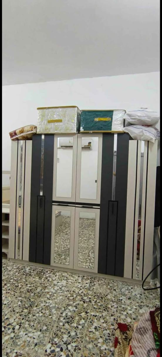 @الجميع


**إذا كنت صاحب هذا الإعلان وتريد حذفه لأي سبب، رجاءا أرسل رسالة إلى الدعم الفني**