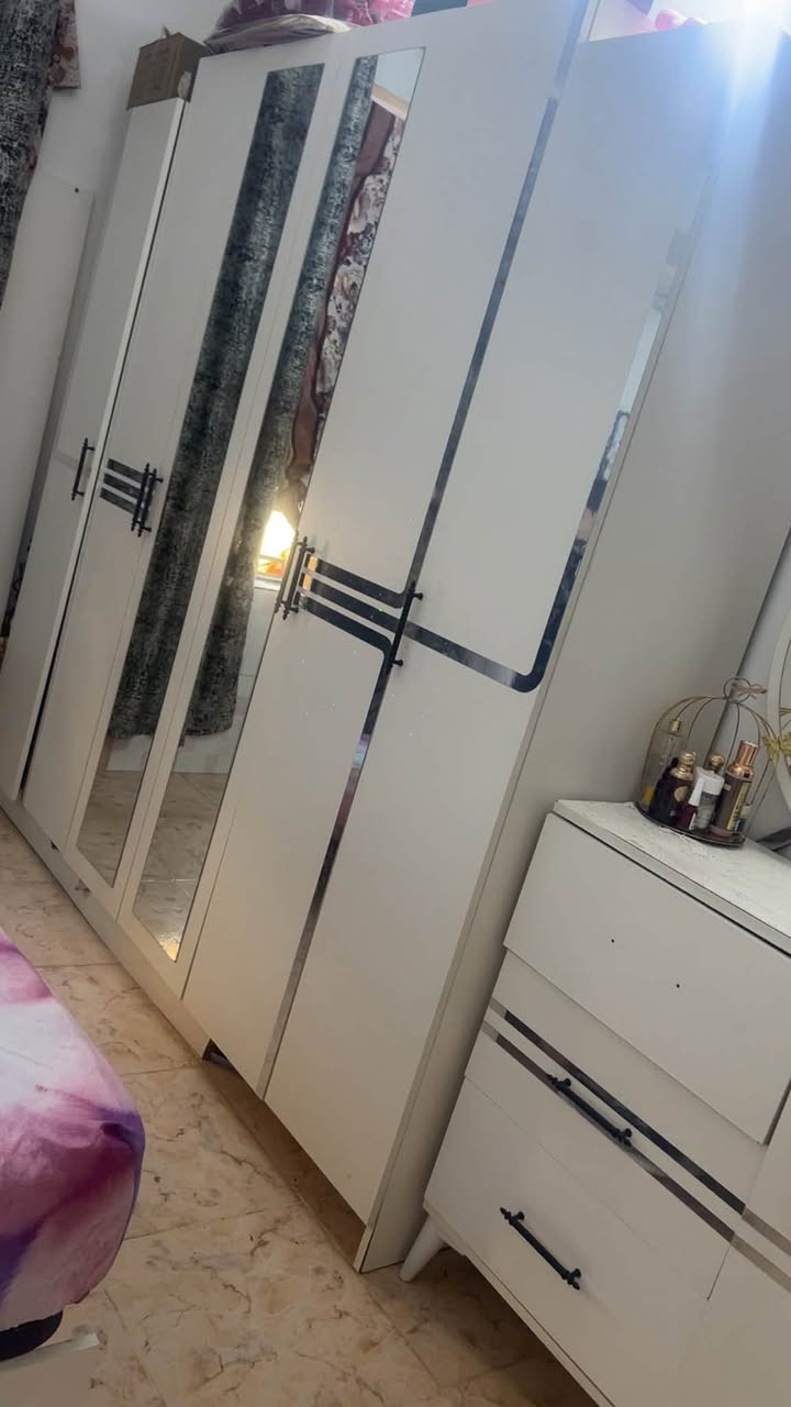 غرفه 5 قطع استخدام 7 اشهر السعر 400 بغداد الدوره ***********
