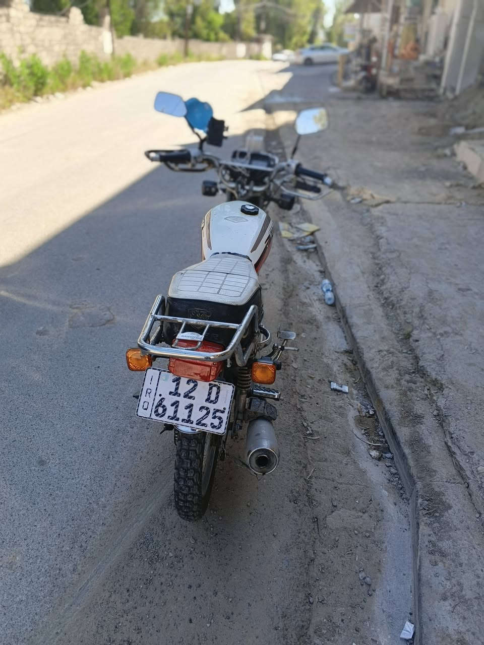 السلام عليكم تايكر مرقم موديل 23ماطور فول مكينة 25انتنس السعر 1650رقم ***********🏍️
