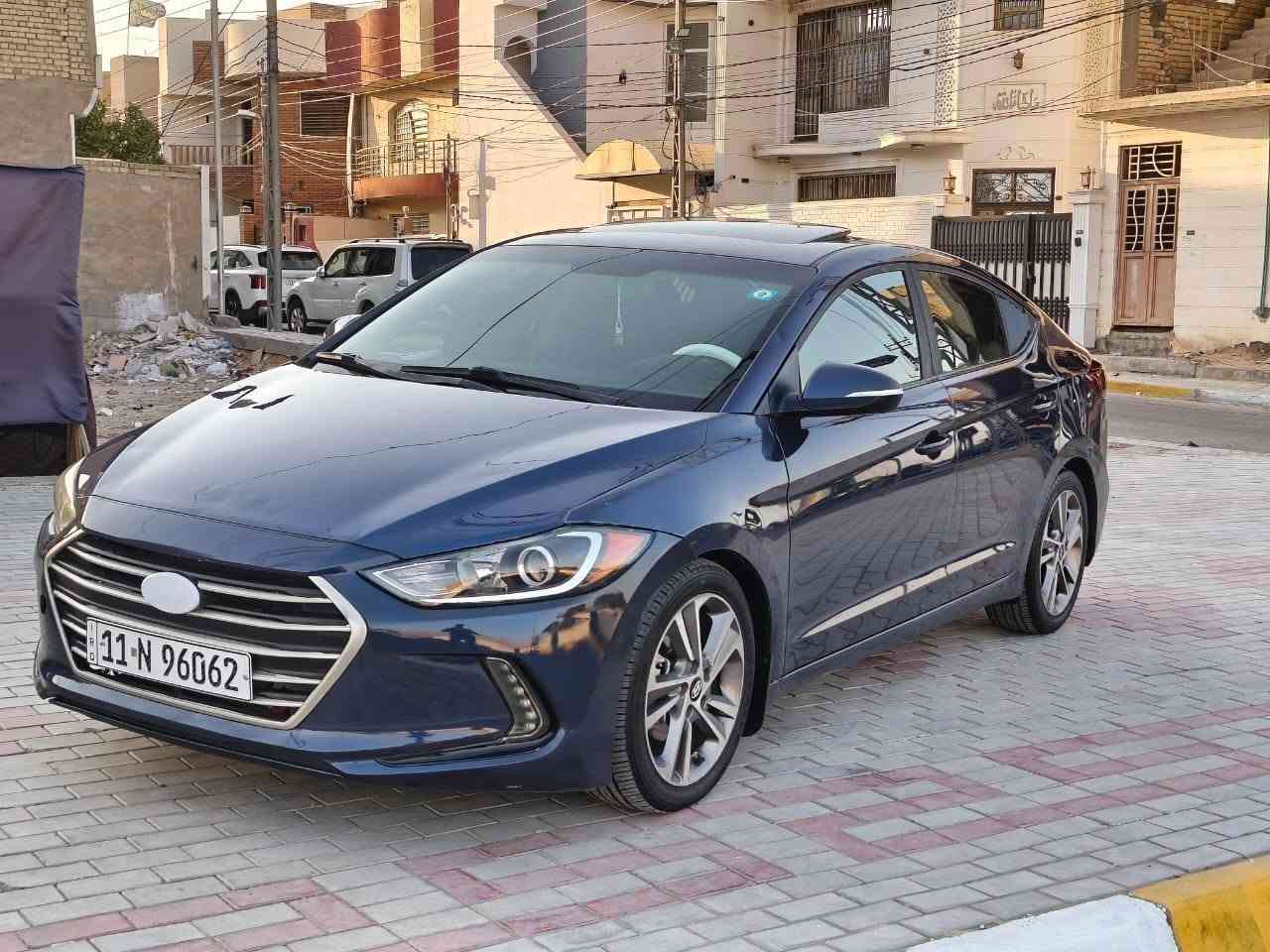 النترا 18 رقم بغداد إنكليزي بسمي  تحويل ثاني يوم
السيارة بيها جاملخ وبنيد بدون دواخل 
السيارة كير مكينه تبريد حدادية تخم تاير شرط كفالة
السيارة فول مواصفات للاخير   فتحة سقف بصمة مري شفط كشنات كهرباء وبعد بيها خير من الله 
السعر 113 جوة السوك وبالعافيه إلي تصير من نصيبة
مكاني كربلاء
***********
