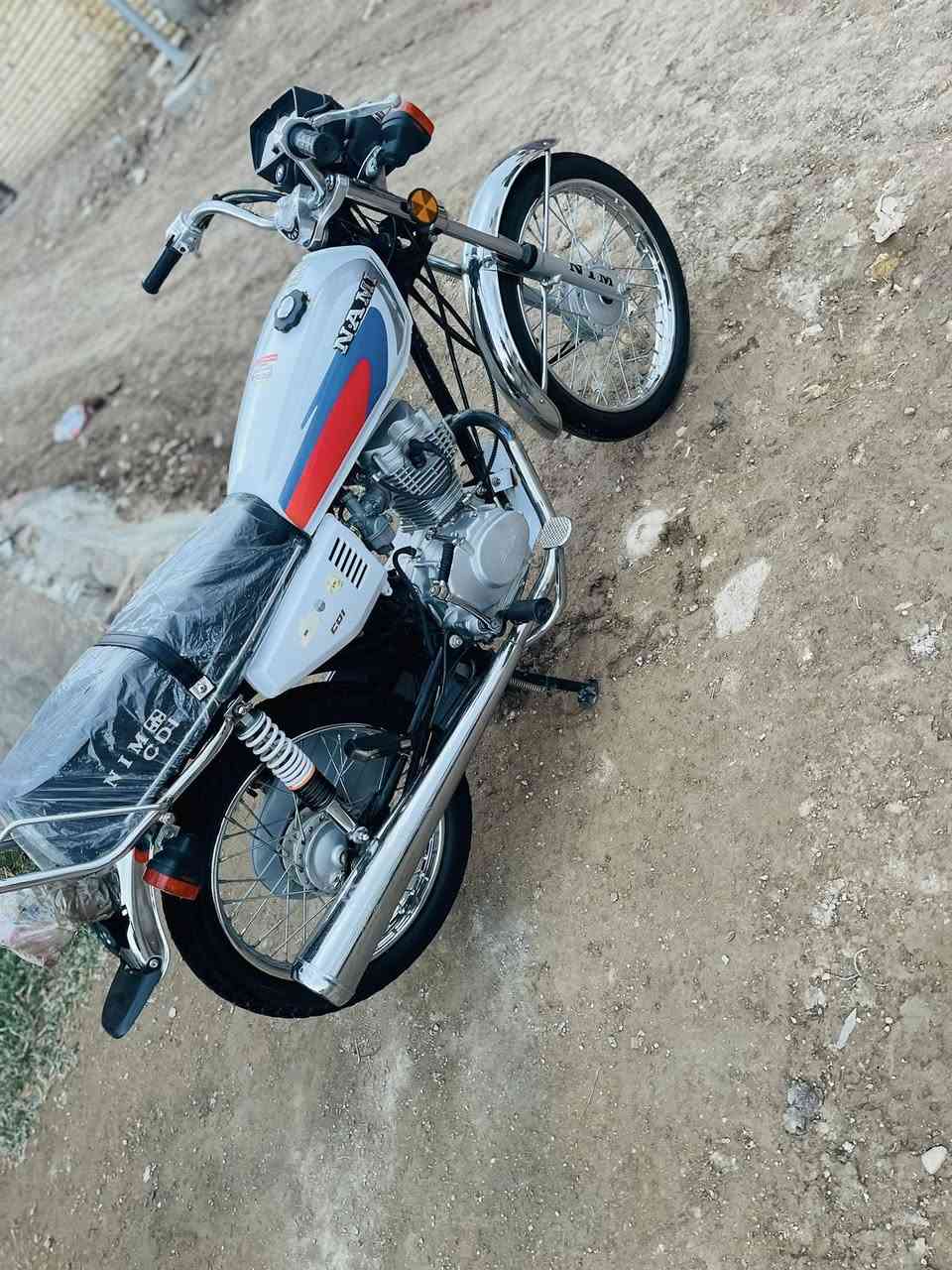 للبيع دراجه اربعه كير اوراق سكنر موديل ٢٠٢٥مكفوله ***********
