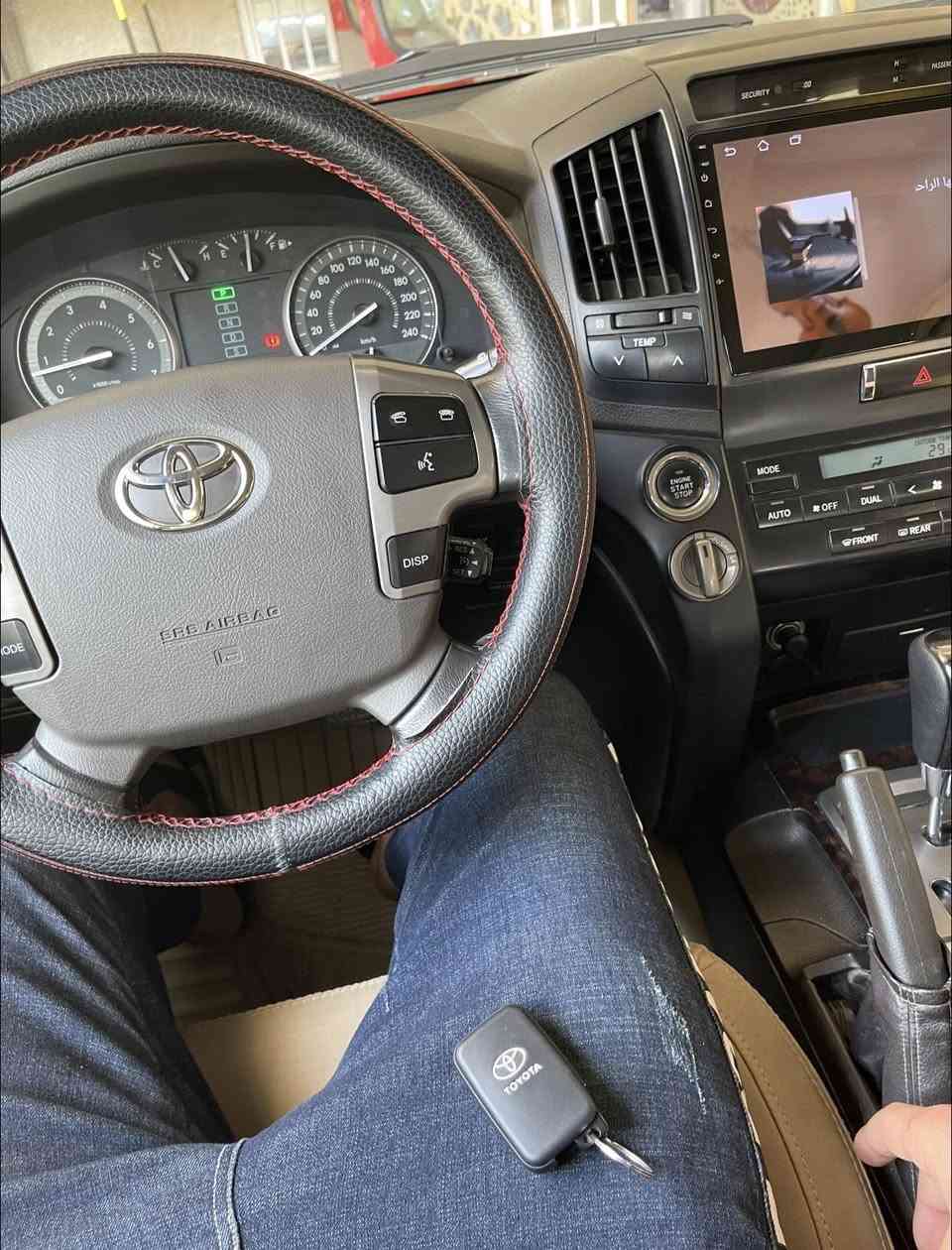 لاندكروز 2010 كير ومكينة حدادية كفالة مكفولة من تبديل صبغ فقط بارد بية وجاهزة ماشية 130 تخم تاير دلوب اصلي رايدة ب320 مجال شي بسيط لشراي مكاني بغداد زعفرانية *********** فقط اتصال واتساب
