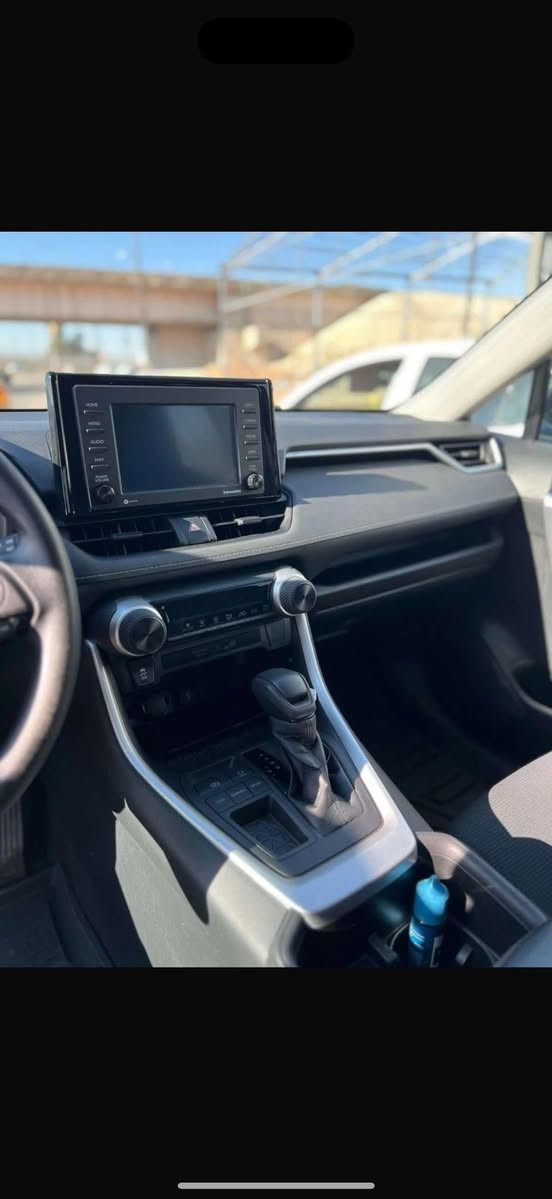 راف 4 للبيع
موديل 2022
فئة Le
وارد أمريكي
ماشية 78 ألف  
رادار 
تحديد مسار 
شاشة كاميرا 
نظام ايكو نظام سبورت  
حادث السيارة  
دعامية أمامية فقط بدون دواخل 
قطرة صبغ مابيها
مكفولة كفالة عامة
ايرباكات كلها سليمة
رقم الشاصي مرفق بالصور 
السيارة رقم سليمانية ترقيم جديد شرط التحويل
مكانها كركوك 

***********
